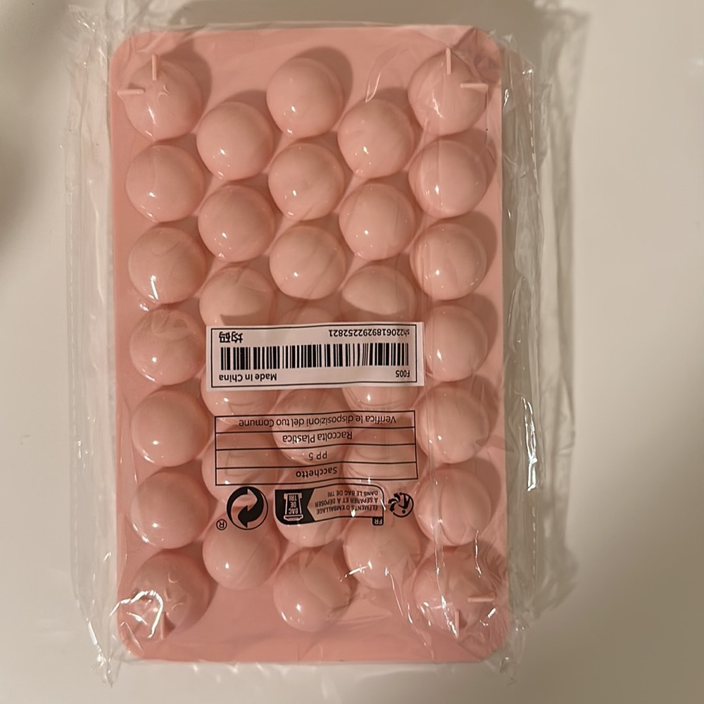 *SOLD* Ice Tray - Multi-grid Pink/Blue Ice Sphere Mold - Picture 3 of 5
